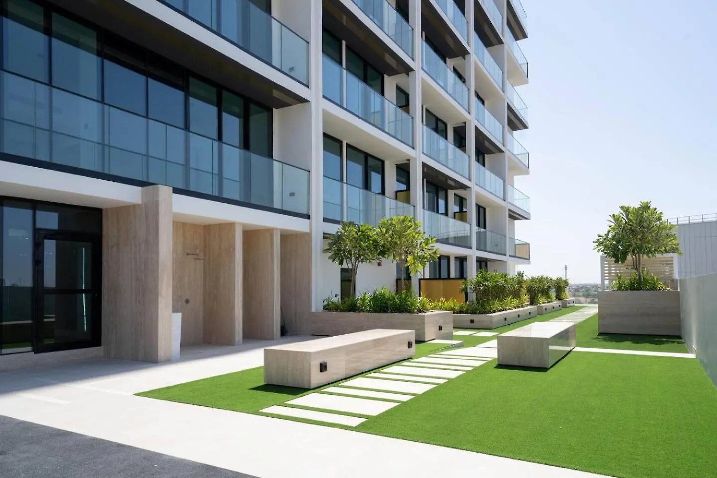 Upscale 1Br Apt In Jvc With Pool & Gym Access Dubai United Arab Emirates