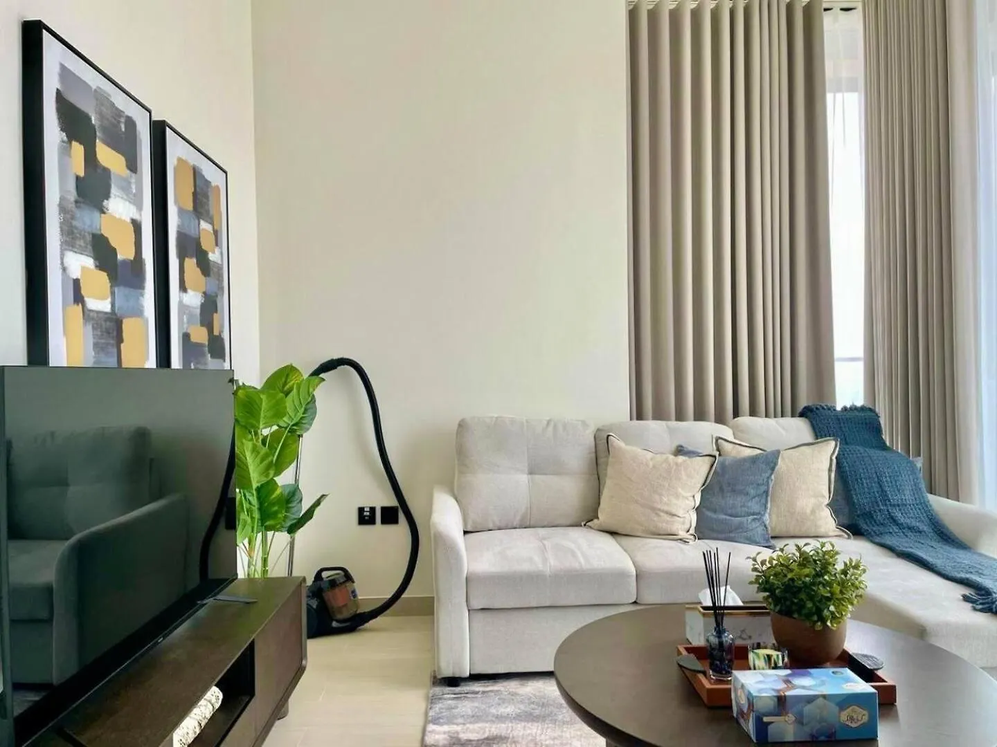 Apartment Upscale 1Br Apt In Jvc With Pool & Gym Access Dubai