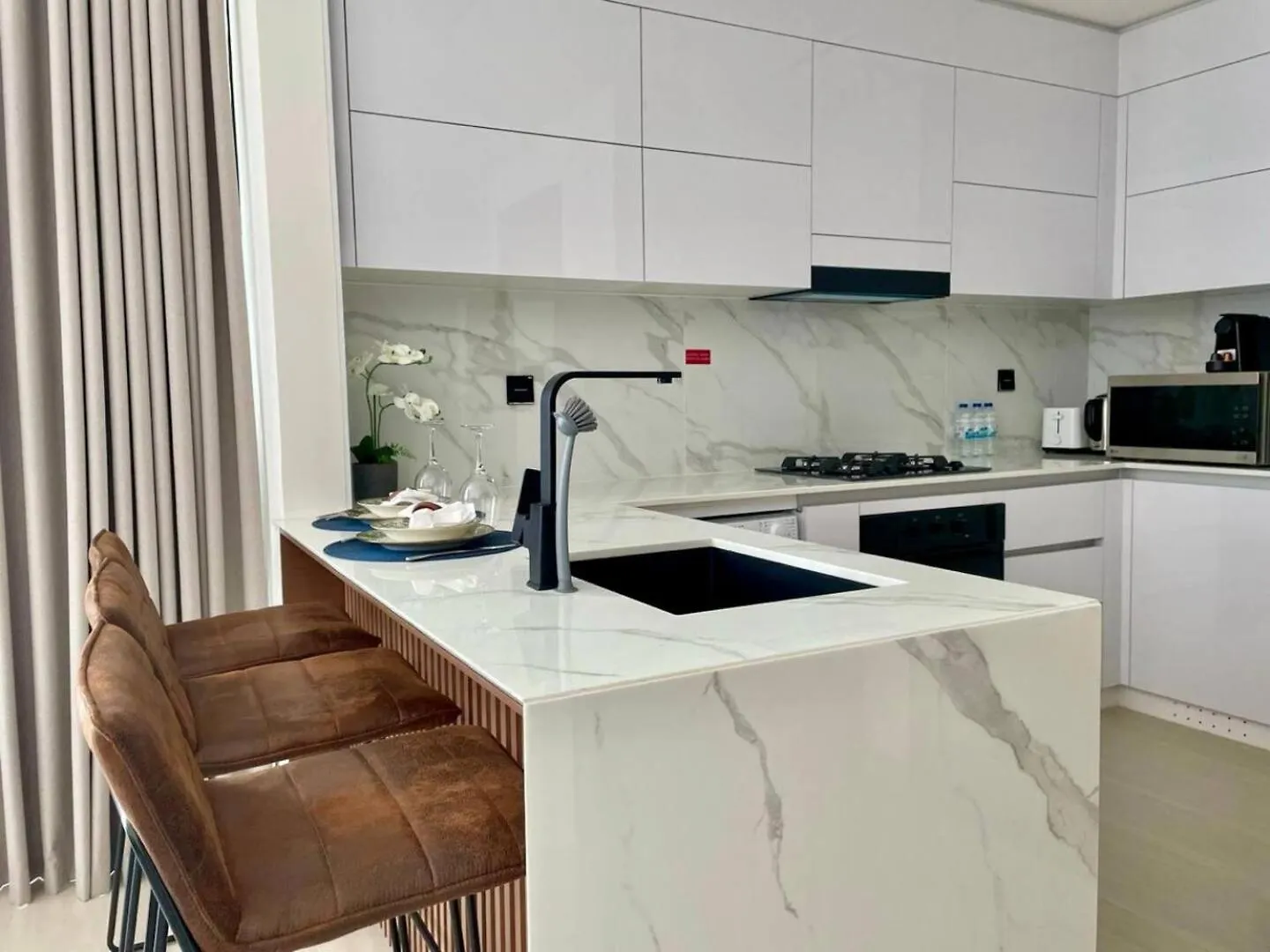 Upscale 1Br Apt In Jvc With Pool & Gym Access Dubai Apartment
