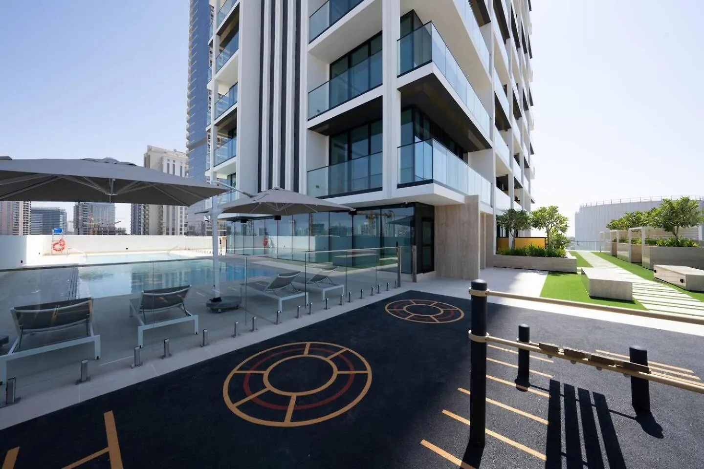 Upscale 1Br Apt In Jvc With Pool & Gym Access Dubai Apartment