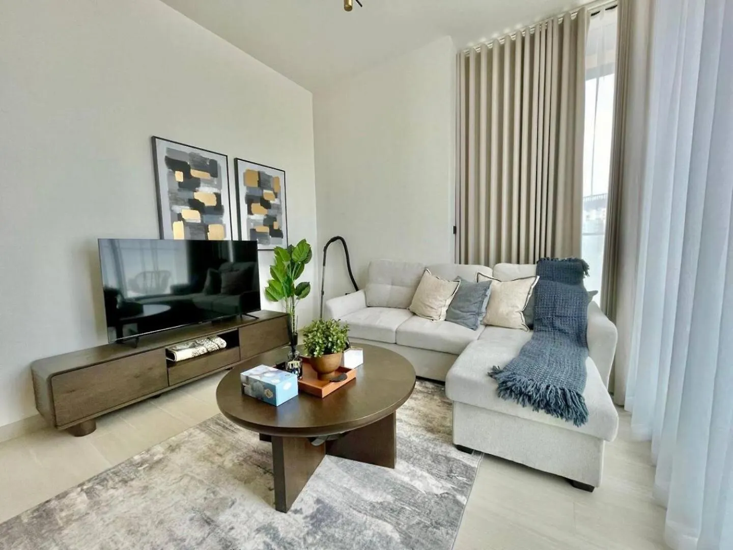 Upscale 1Br Apt In Jvc With Pool & Gym Access Dubai United Arab Emirates