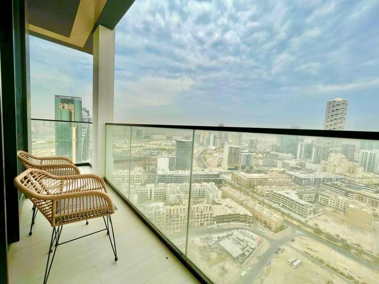 Upscale 1Br Apt In Jvc With Pool & Gym Access Dubai