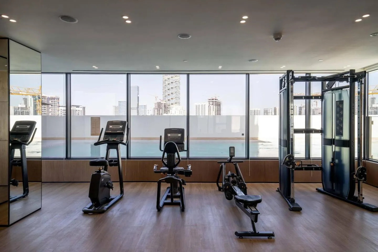 Upscale 1Br Apt In Jvc With Pool & Gym Access Dubai