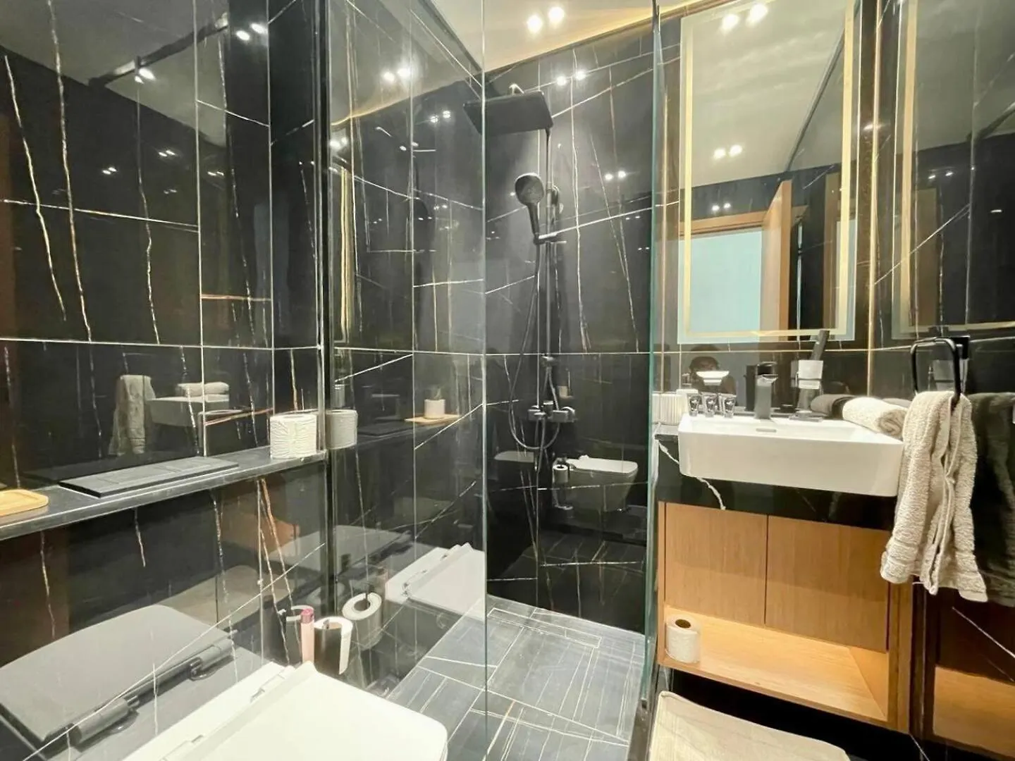 Upscale 1Br Apt In Jvc With Pool & Gym Access Dubai